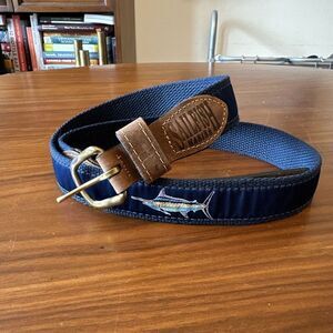 Sailfish Marina Men's Belt Golf Size 38 Patterned Swordfish Leather Brass